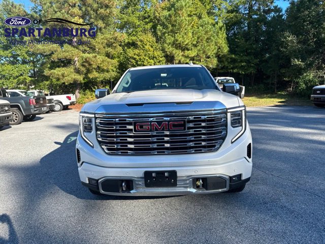 Used 2025 GMC Sierra 1500 Denali w/ Denali Reserve Package AWD/4WD image 2