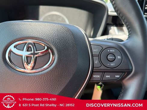 Used 2021 Toyota Corolla SE FWD image 20