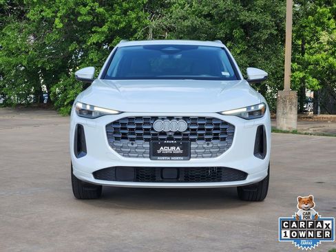 Used 2025 Audi Q5 Premium Plus w/ Premium Plus image 2