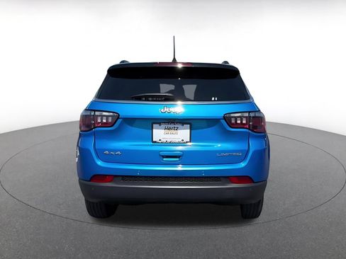 Used 2025 Jeep Compass Limited AWD/4WD image 12