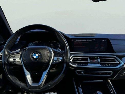 Used 2020 BMW X5 xDrive50i w/ Premium Package AWD/4WD image 30