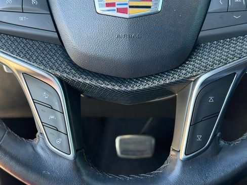 Used 2022 Cadillac XT5 Sportv w/ Technology Package AWD/4WD image 24