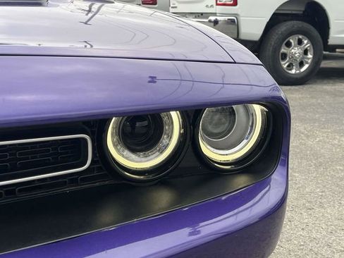 Used 2017 Dodge Challenger GT w/ GT Interior Package image 9