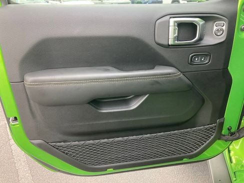 New 2025 Jeep Wrangler Unlimited Rubicon 392 image 11