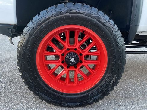 Used 2020 GMC Sierra 2500 Denali w/ Denali Ultimate Package image 11