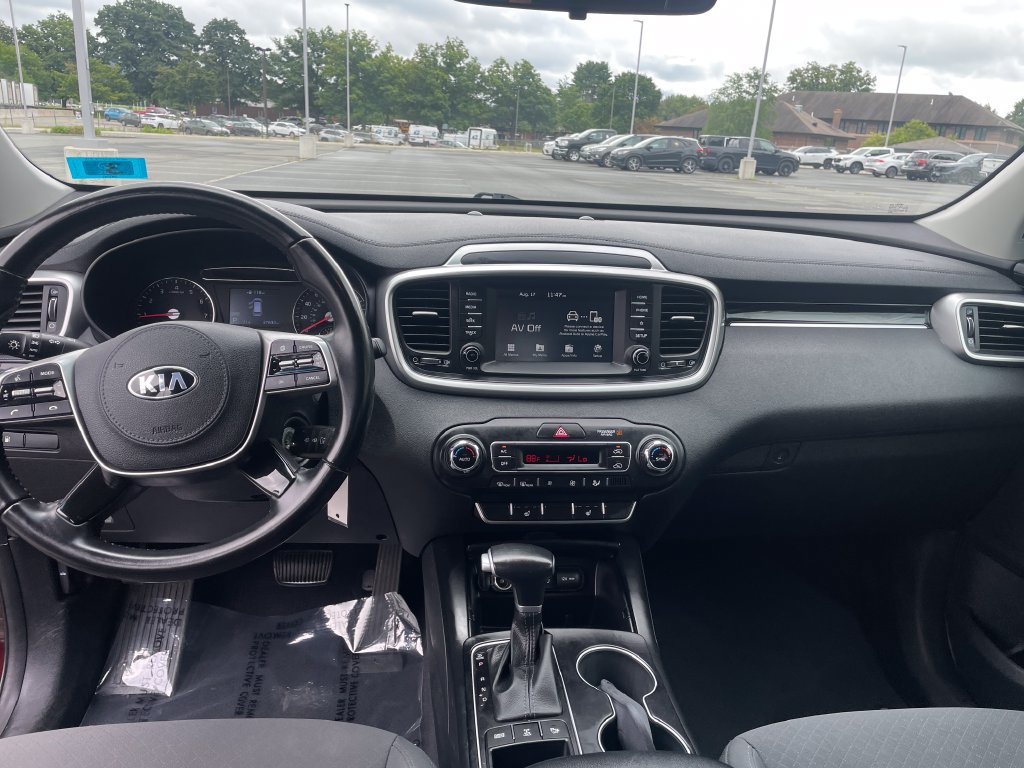 Used 2020 Kia Sorento LX w/ LX I4 Convenience Package AWD/4WD image 25