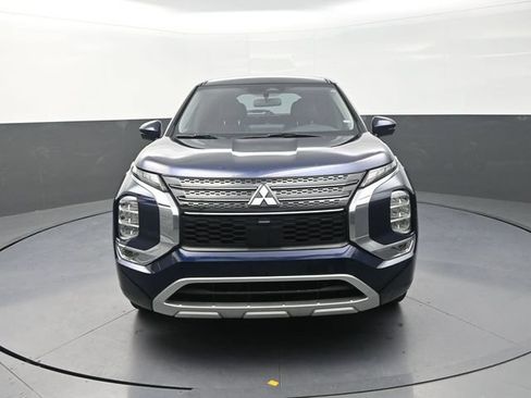Used 2024 Mitsubishi Outlander FWD image 4