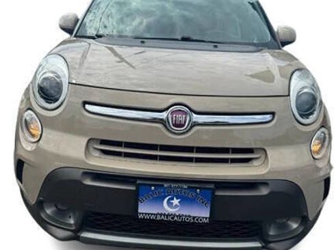 Used 2015 FIAT 500L Trekking image 1