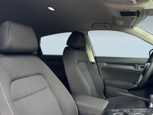 Certified 2026 Honda Civic LX image 31