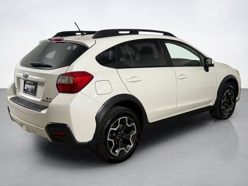 Used 2015 Subaru Crosstrek 2.0i Premium w/ Popular Package #1 AWD/4WD image 3