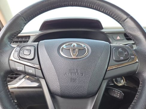 Used 2015 Toyota Avalon XLE Premium FWD image 32