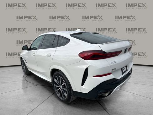 Used 2023 BMW X6 xDrive40i w/ M Sport Package image 3