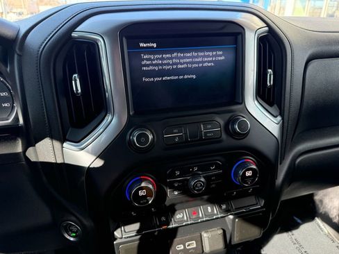 Used 2021 Chevrolet Silverado 1500 LT image 23