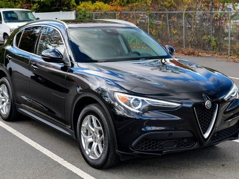 Used 2021 Alfa Romeo Stelvio Sprint w/ Sun & Sound Package image 9