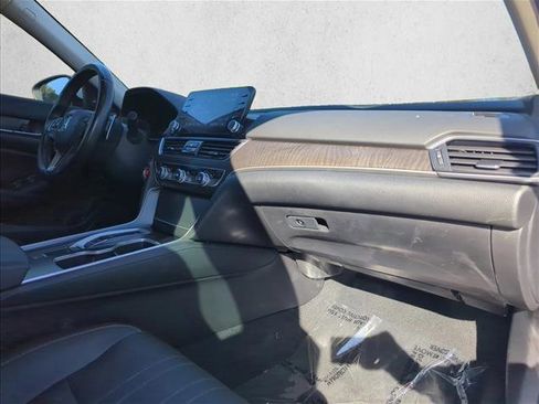 Used 2021 Honda Accord Touring image 27