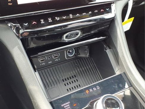New 2026 Jeep Grand Cherokee Altitude AWD/4WD image 24