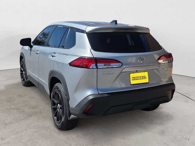 Used 2022 Toyota Corolla Cross L FWD image 7