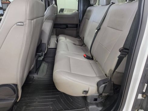Used 2022 Ford F250 XL w/ Power Equipment Group AWD/4WD image 15