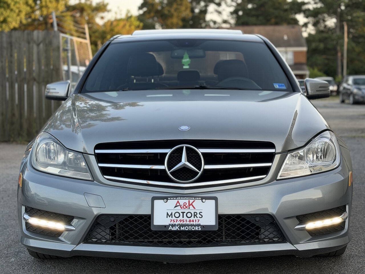 Used 2012 Mercedes-Benz C 300 4MATIC Sedan image 3