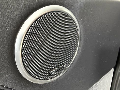 Used 2020 Land Rover Range Rover Long Wheelbase HSE image 44