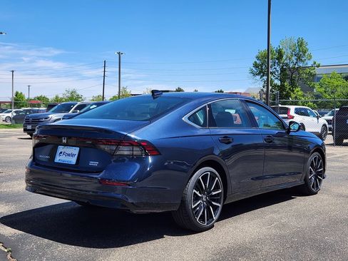 New 2026 Honda Accord Touring image 7