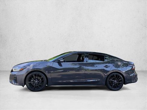 Used 2021 Nissan Maxima Platinum w/ 40th Anniversary Package FWD image 9