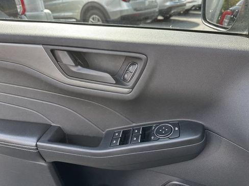 Certified 2023 Ford Escape Active AWD/4WD image 30