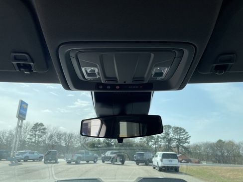 Used 2025 Chevrolet Silverado 1500 Custom Trail Boss image 20