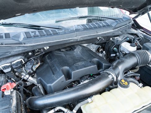 Used 2019 Ford F150 Lariat AWD/4WD image 8