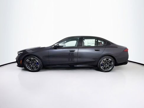 New 2026 BMW 530i xDrive AWD/4WD image 4