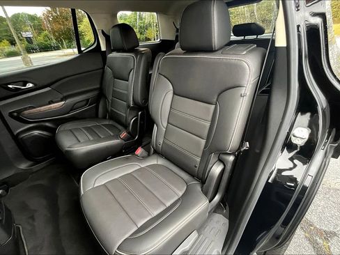 Used 2021 GMC Acadia Denali w/ Denali Technology Package image 26