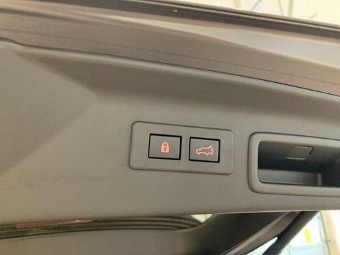 New 2025 Subaru Forester Limited image 16