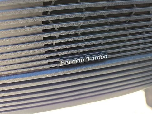 New 2026 Subaru Outback Touring image 10