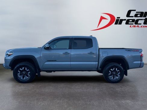 Used 2021 Toyota Tacoma TRD Off-Road image 3