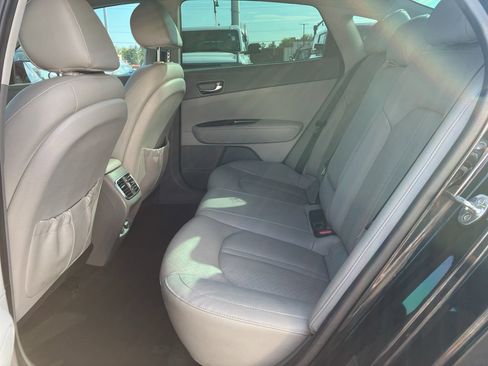 Used 2018 Kia Optima EX image 30