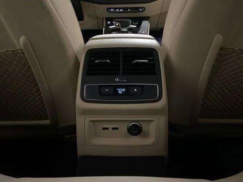 Used 2024 Audi A4 2.0T Premium Plus image 7