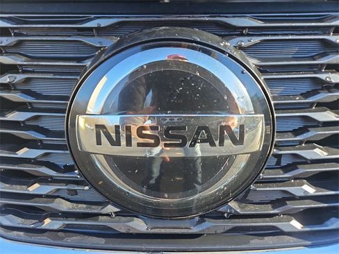 Used 2019 Nissan Rogue SV image 29