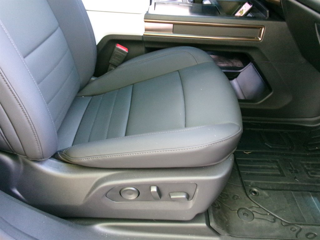 Used 2024 GMC Hummer EV 2X AWD/4WD image 25