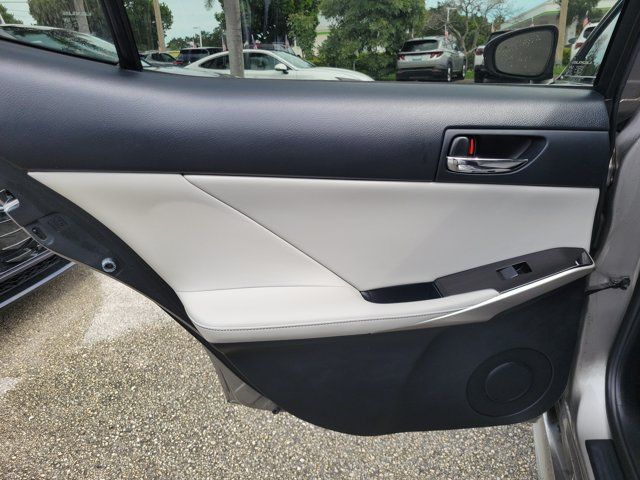 Used 2016 Lexus IS 200t w/ Premium Package RWD image 9