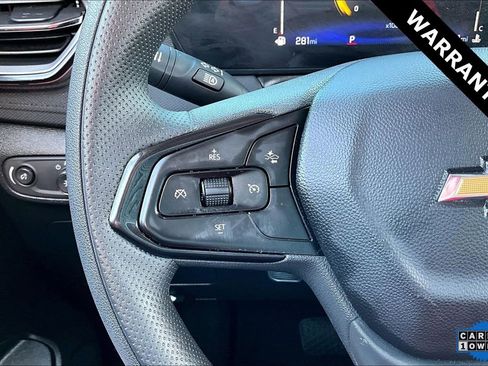 Used 2024 Chevrolet TrailBlazer LT w/ Driver Confidence Package image 11