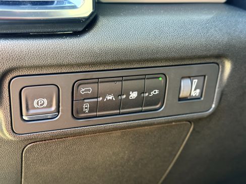 New 2026 GMC Hummer EV SUV image 18