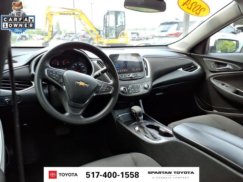 Used 2024 Chevrolet Malibu LT FWD image 13