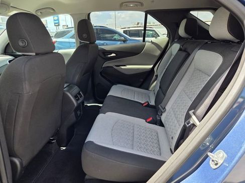 Certified 2024 Chevrolet Equinox LS w/ LS Convenience Package FWD image 13