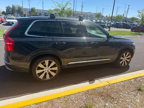 Used 2022 Volvo XC90 T8 Inscription w/ Advanced Package AWD/4WD image 17