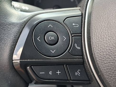Used 2024 Toyota Corolla SE FWD image 21