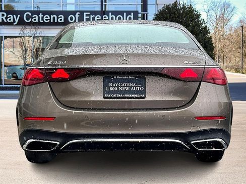 New 2026 Mercedes-Benz E 350 4MATIC Sedan image 4