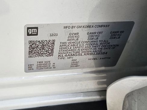 Used 2024 Buick Encore GX Avenir w/ Avenir Technology Package AWD/4WD image 15