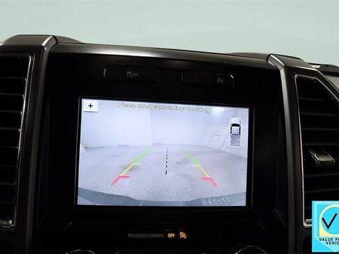 Used 2017 Ford F150 XLT w/ Equipment Group 302A Luxury image 13