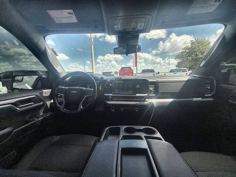 Used 2023 Chevrolet Silverado 1500 LT RWD image 19