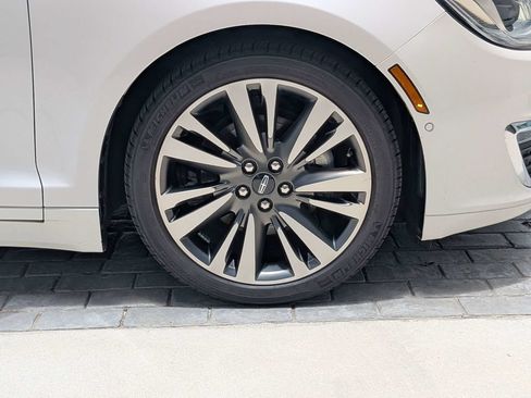 Certified 2019 Lincoln MKZ Reserve AWD/4WD image 12